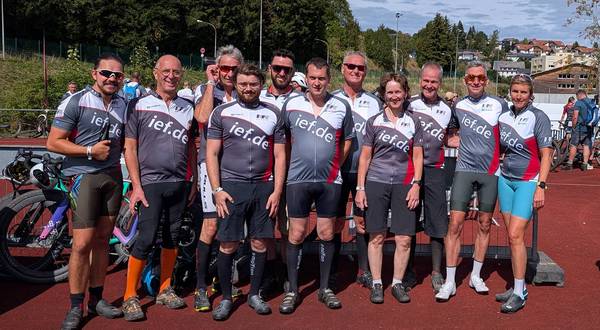 Erfolgreich auf dem Rad - Team IEF 2026 beim Schwarzwald Bike Marathon