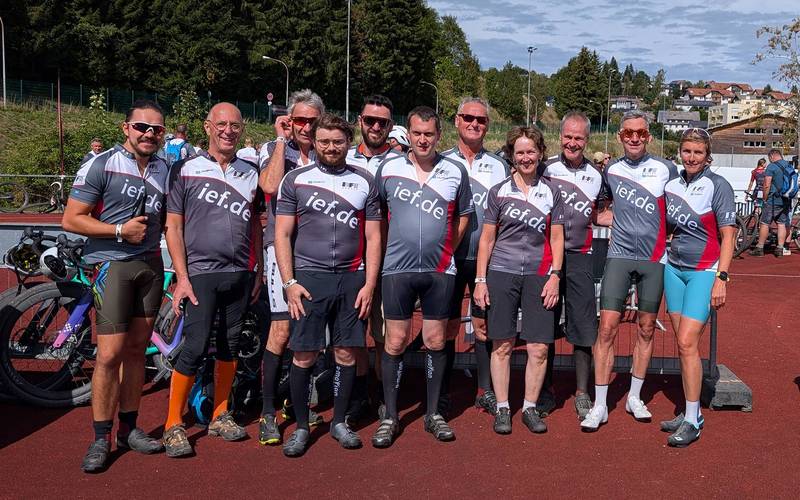 Erfolgreich auf dem Rad - Team IEF 2026 beim Schwarzwald Bike Marathon